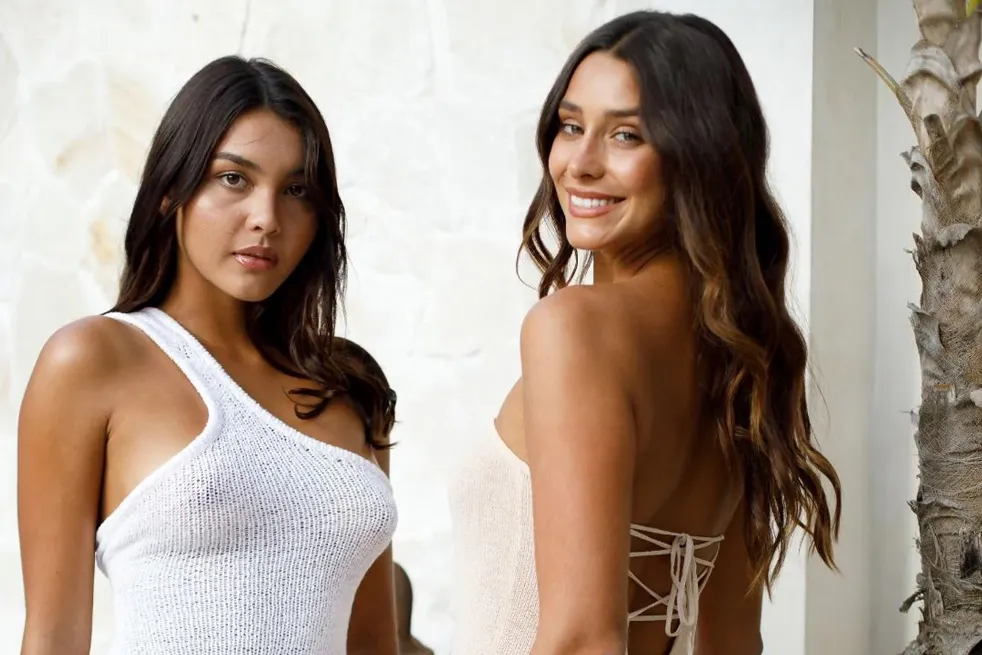 2 femmes Béziers spray tan